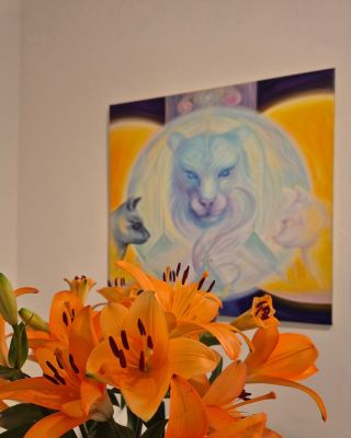 Místo, kde se můžeme společně potkat a pobýt v přítomnosti 💗 AlchymiQ Voňavá galerie, kde se obrazy i vůně společně...